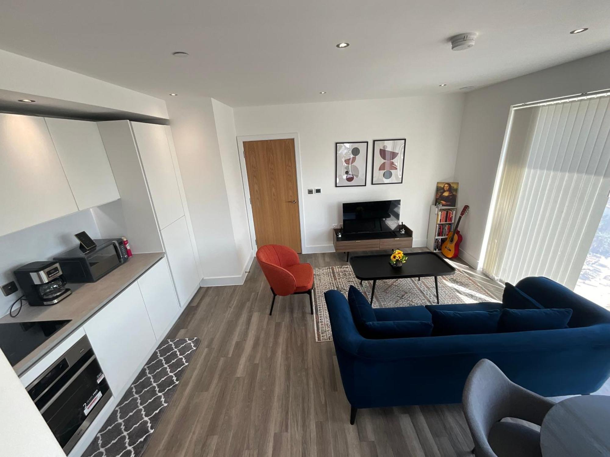 Deluxe Double Bed In Shared Apt Near Canary Wharf, City Airport & O2 Arena With Thames View Лондон Екстериор снимка